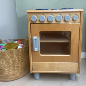 Tweedehands keukentje met blauwe gaspitten Rolf