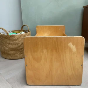 Tweedehands poppenbed kuben ledikant